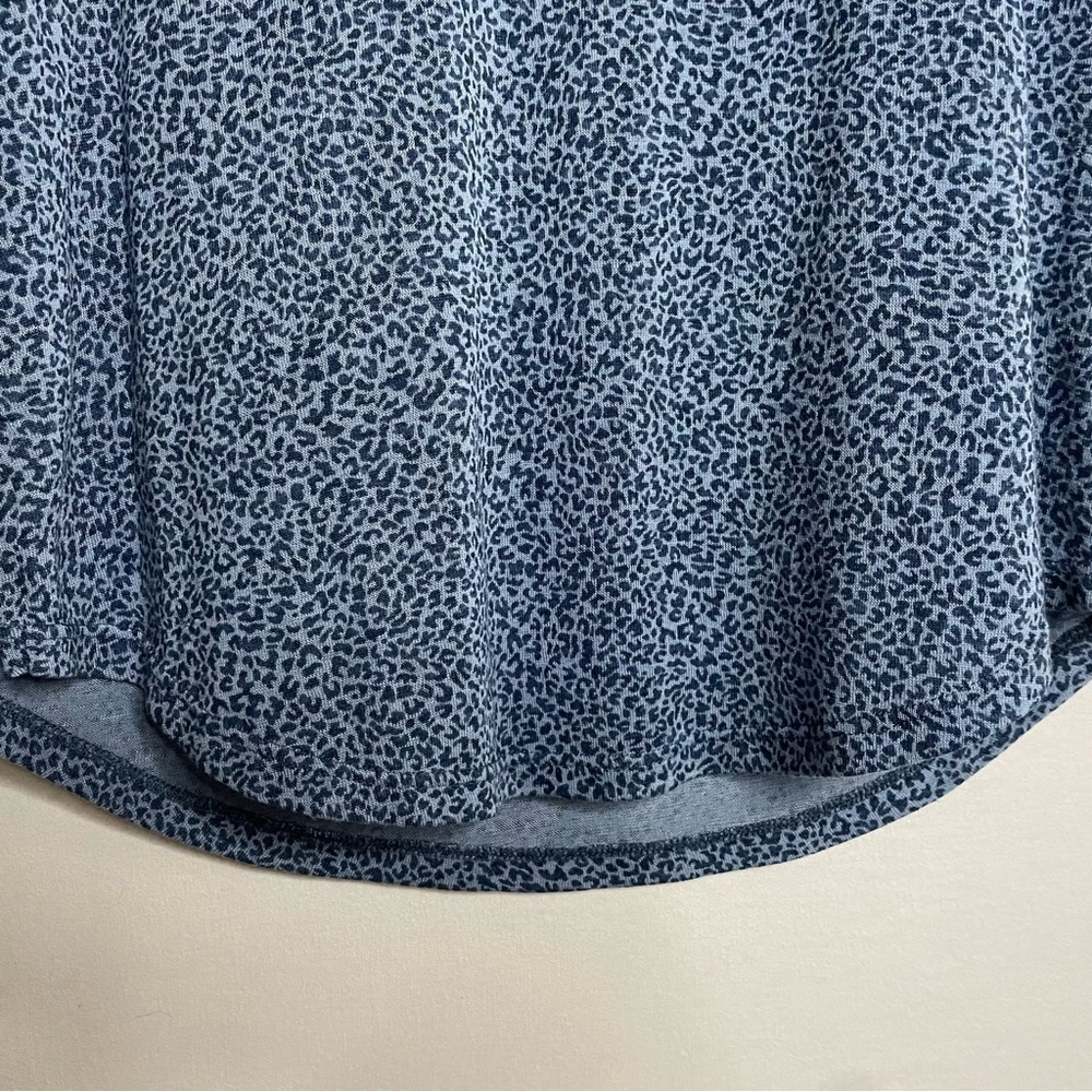 Athleta Soft Modal Blend Breezy Scoop V Tee in Blue Leopard - Picture 5 of 13